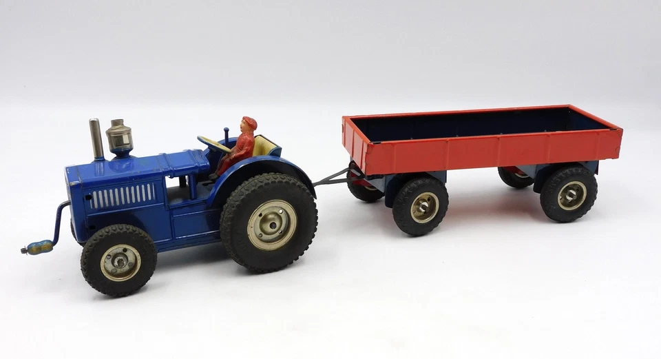DRP Angem D.R.G.M. Tractor Range clockwork tin toy US zone Germany 1940s tractor - Image 3 of 4