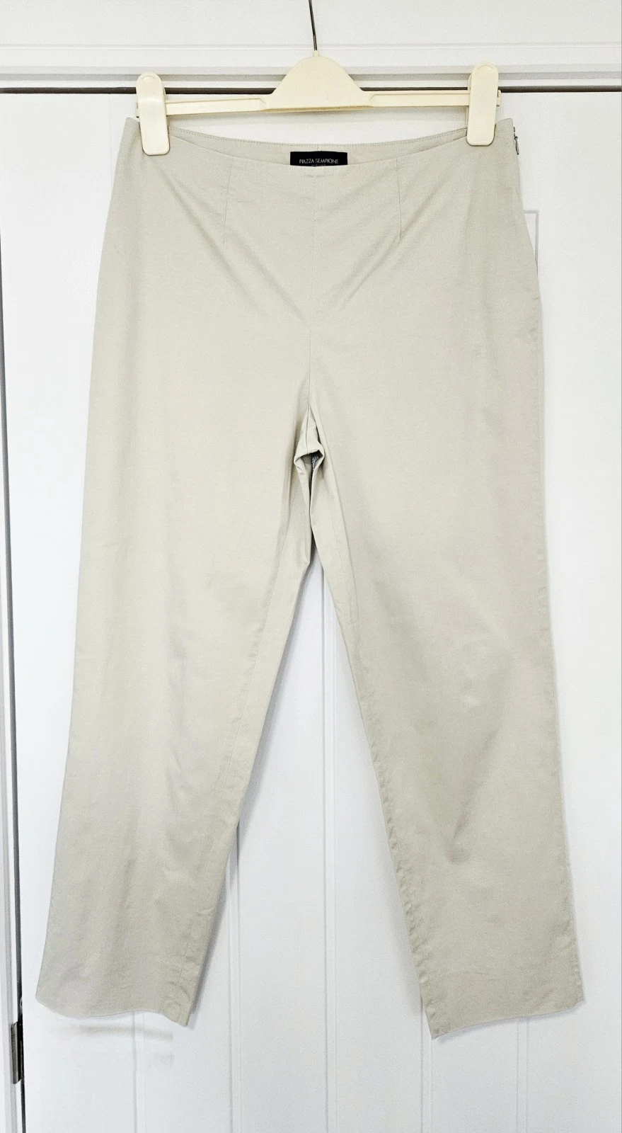 Piazza Sempione 'Audrey' Trousers Ivory Cream Slim Leg Ankle Grazer Crop Size 14