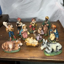1950's Vintage Nativity Set of 10 Figures/Pieces made in Italy Collectible