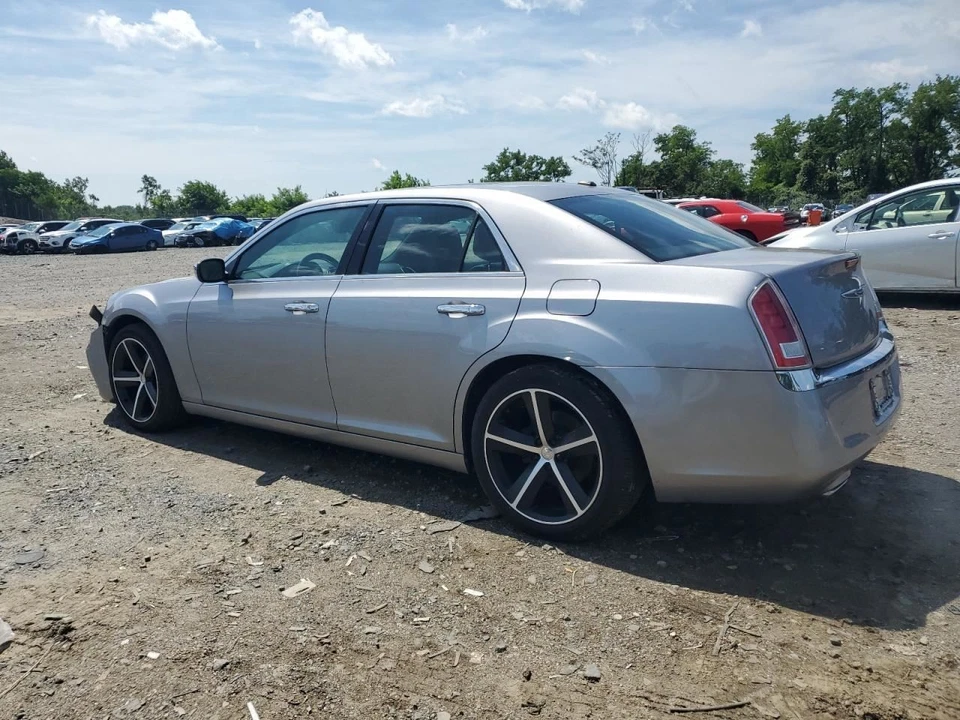 Maletero/portón trasero sin alerón se adapta a 11-17 300 2633545 Foto 2 de 4