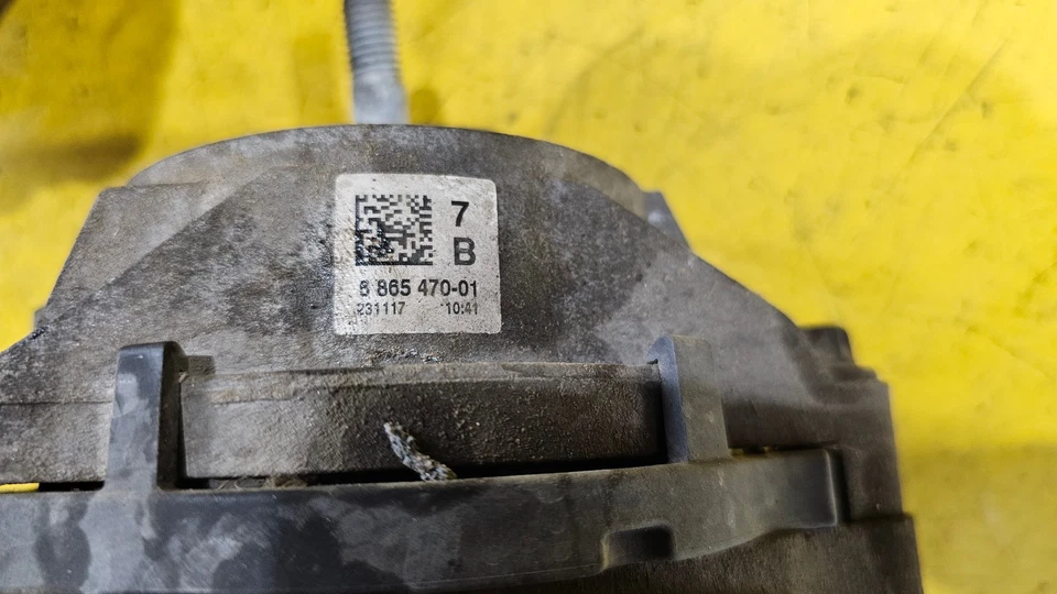 BMW 3 F30 330e HYBRID ENGINE B48B20A 2015-2018 ENGINE MOUNT SET 6865470 6865469 - Image 4 of 4