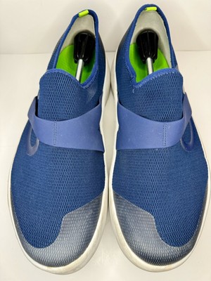 Oofos OOmg Low Shoes Men display picture 1