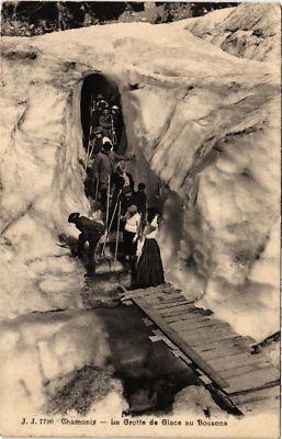 CPA CHAMONIX - La Grotte de Glace au Bossons (691167)