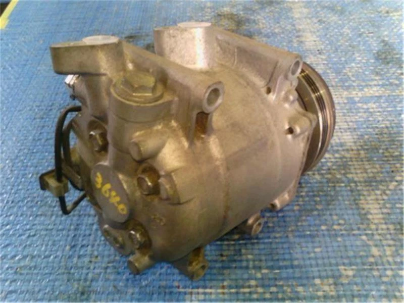 USED Genuine Honda CR-Z ZF1 Air Conditioning Compressor HSK-70 38810-RBJ-006 JDM - Image 2 of 4