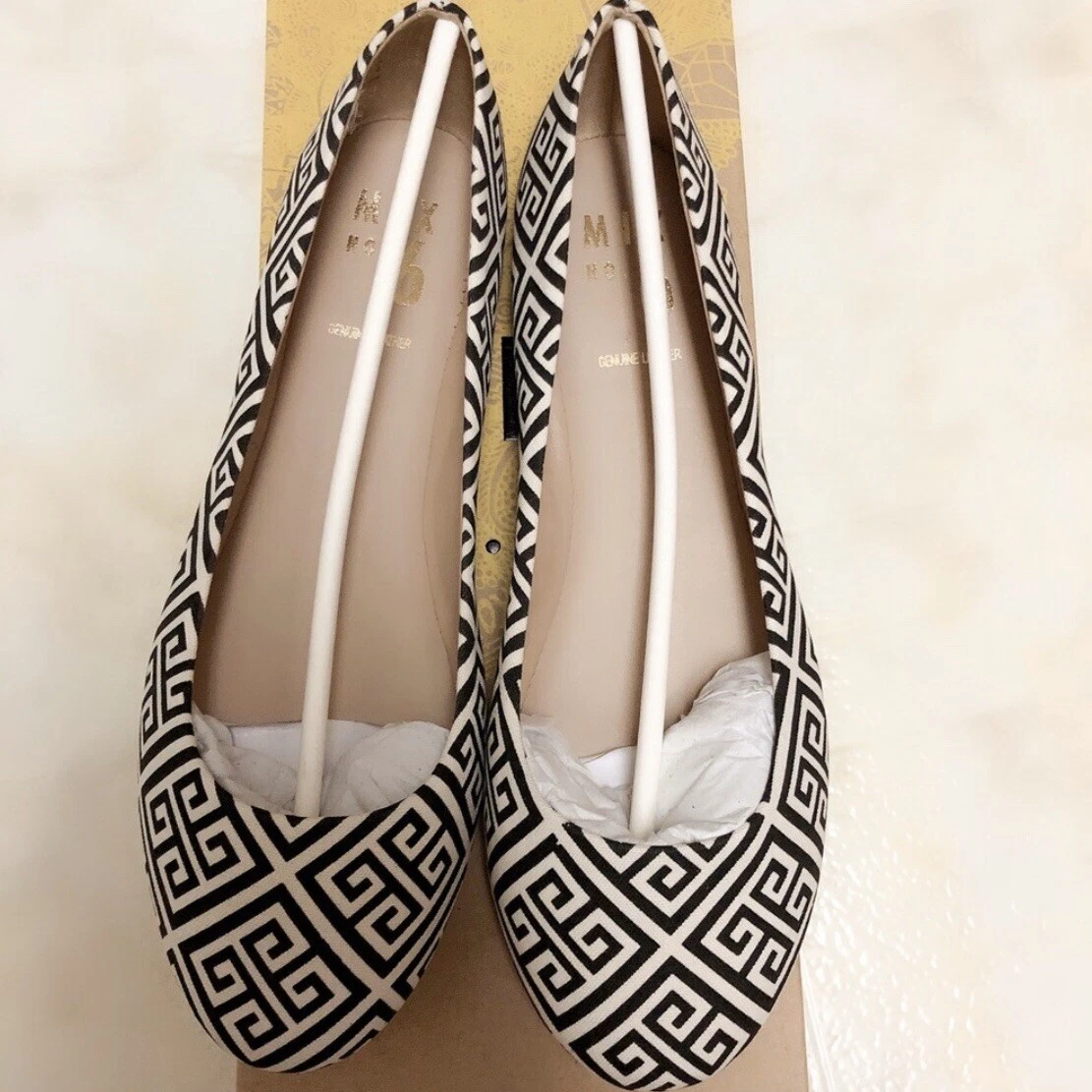 Dallilah ballet store flat