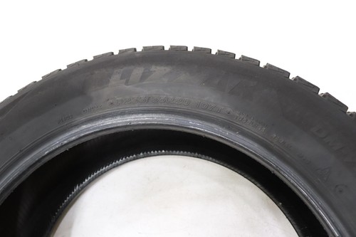 TIRE BRIDGESTONE BLIZZAK 255/55R20 9/32NDS SET OF 2 OEM - Picture 7 of 9