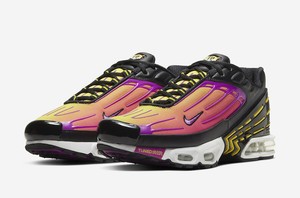 purple yellow air max