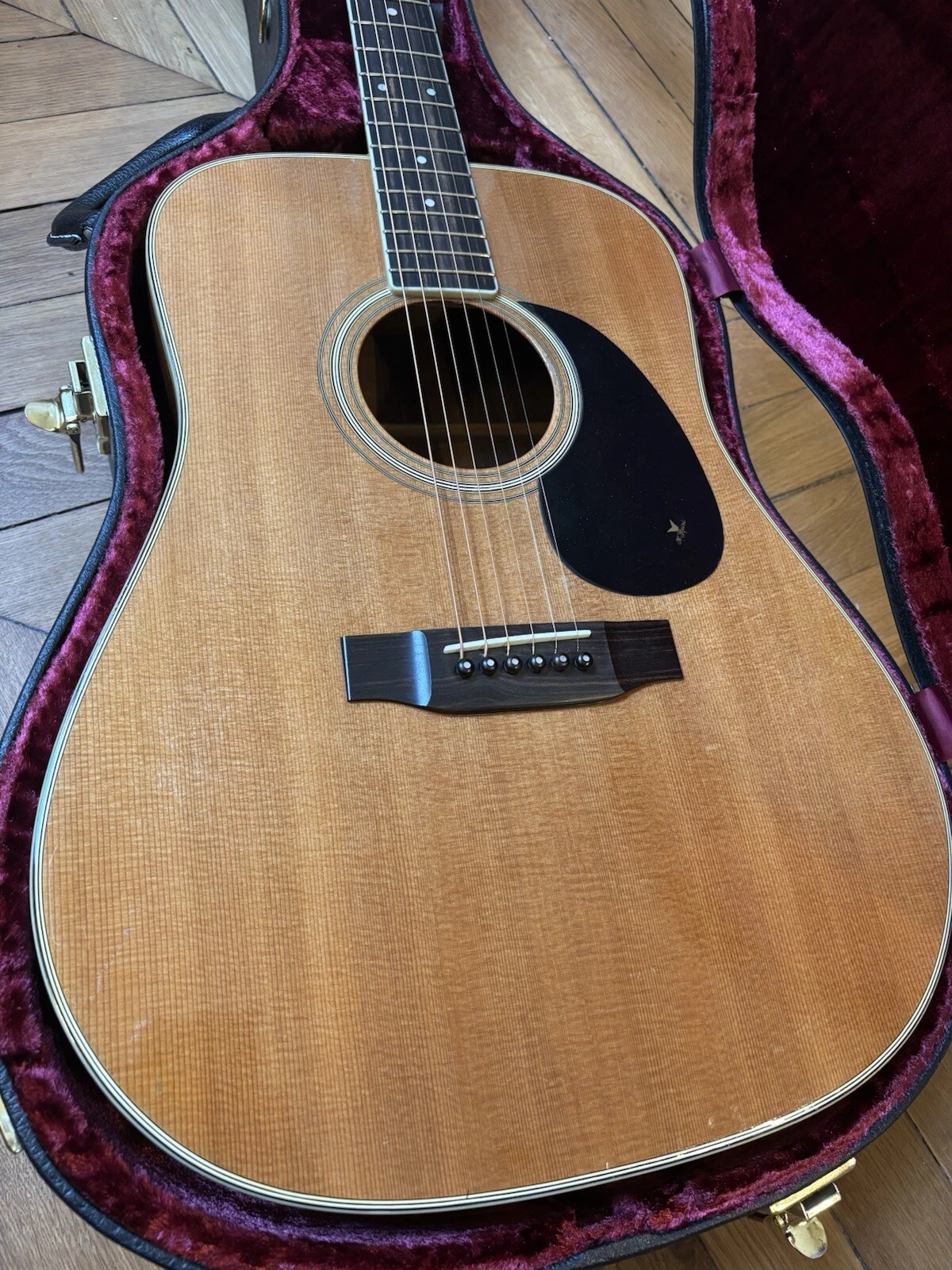 Picture 1 of 24