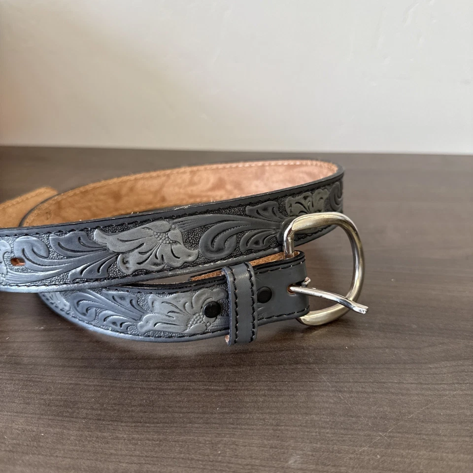 复古 70 年代工具上衣粒面皮革西部银色蓝色花卉佩斯利牛仔腰带 — 第 2/4 张图片