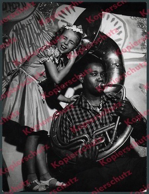 orig Filmfoto Cornelia Froboess Kenneth Spencer Musik Sousaphon West-Berlin 1954
