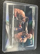2026 Topps Chrome UFC #150 Charles Oliveira UFC Glove Refractor