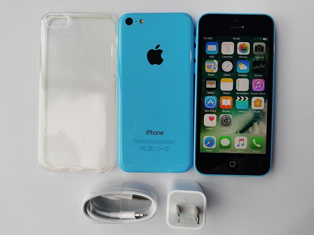Apple iPhone 5c - 8 GB / 16 GB / 32GB - Blue (Unlocked) Good