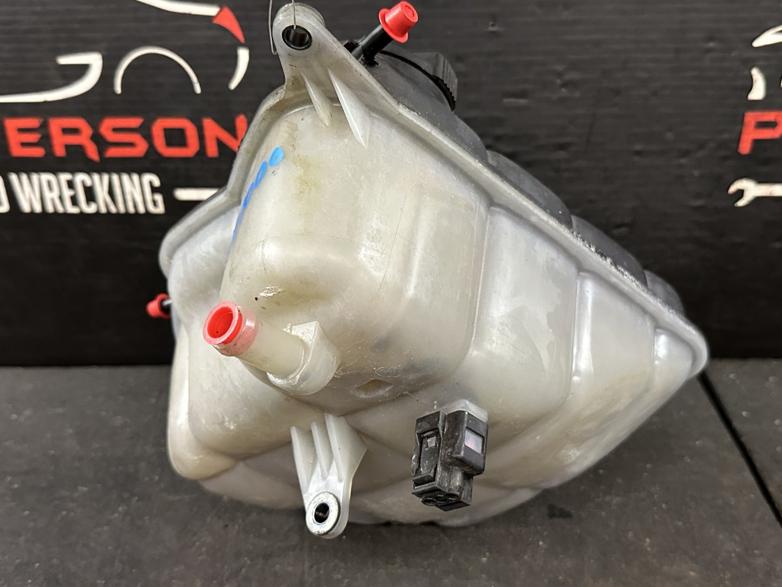 03-12 BENTLEY CONTINENTAL COOLANT RESERVOIR OVERFLOW EXPANSION TANK OEM
