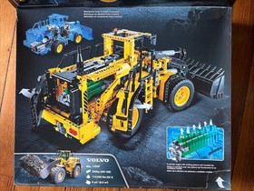 LEGO Technic Remote Controlled VOLVO L350F Wheel Loader