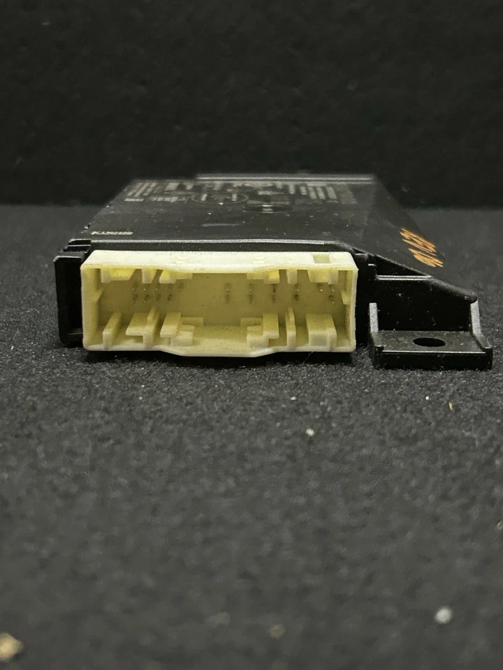 Unidad de módulo de control de encendido sin llave Mercedes W118 CLA250 GLB250 20-25 Foto 3 de 4