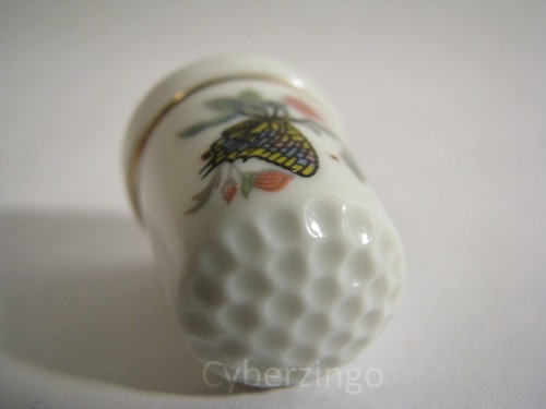 Lot of 2 Multi Color Butterfly And Bird Porcelain Thimbles Collectible - Picture 8 of 8