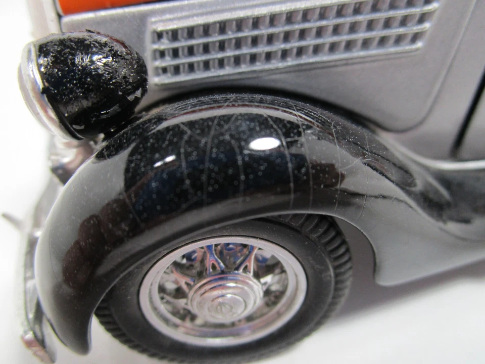 HARLEY DAVIDSON 1/25 1935 FORD SEDAN DELIVERY *ISSUES* SPRINGFEILD OHIO 48 MADE - Image 4 of 4