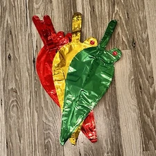 22 Come Shape Christmas Mylar Balloons