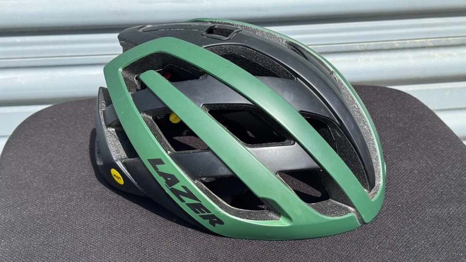 Casco de carretera Lazer G1 peso pluma verde mate carcasa exterior - pequeño 52-56 Foto 4 de 4