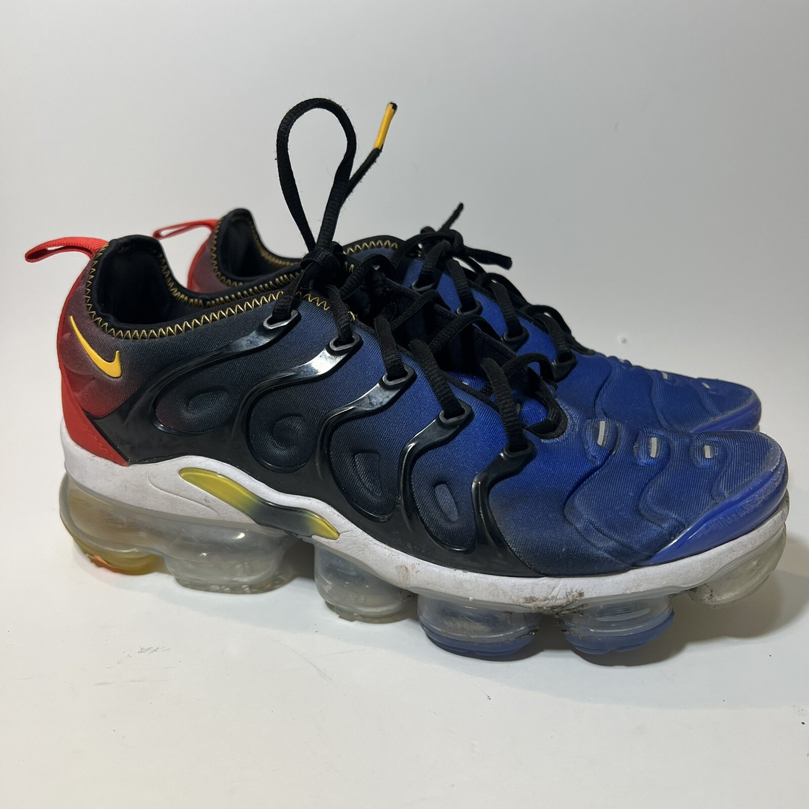 Size 8.5 - Nike Air VaporMax Plus Live 