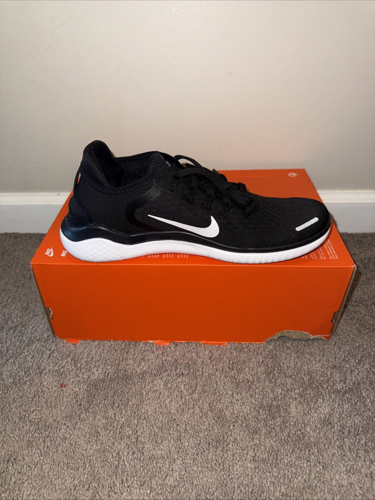 WMNS Nike Free RN 18/Black-White (942837-001)/Size: 10W/(NEW) OG Box-No Lid thumbnail 9