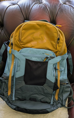 EVOC FR Trail 20L Rucksack mit Protektor.