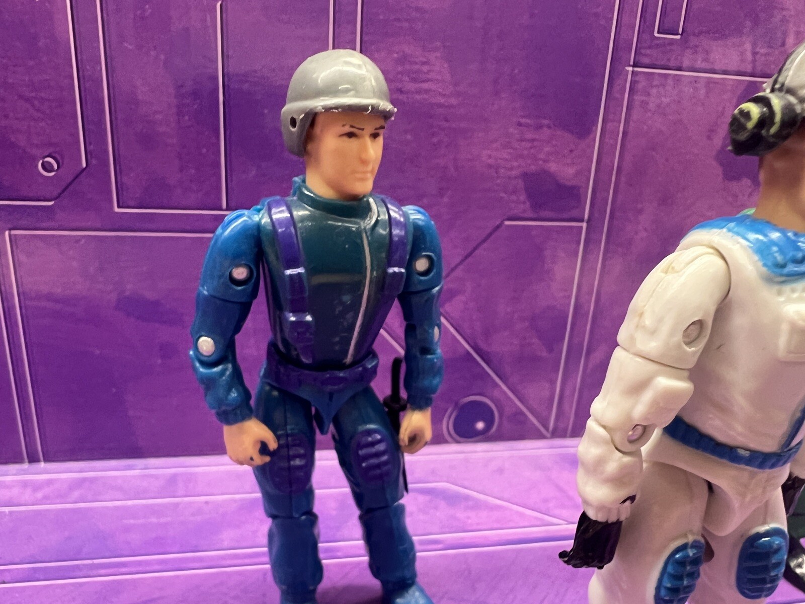 Rare “Shockwave, Lens Cap & Radio” Lot U.S. Military American Defense