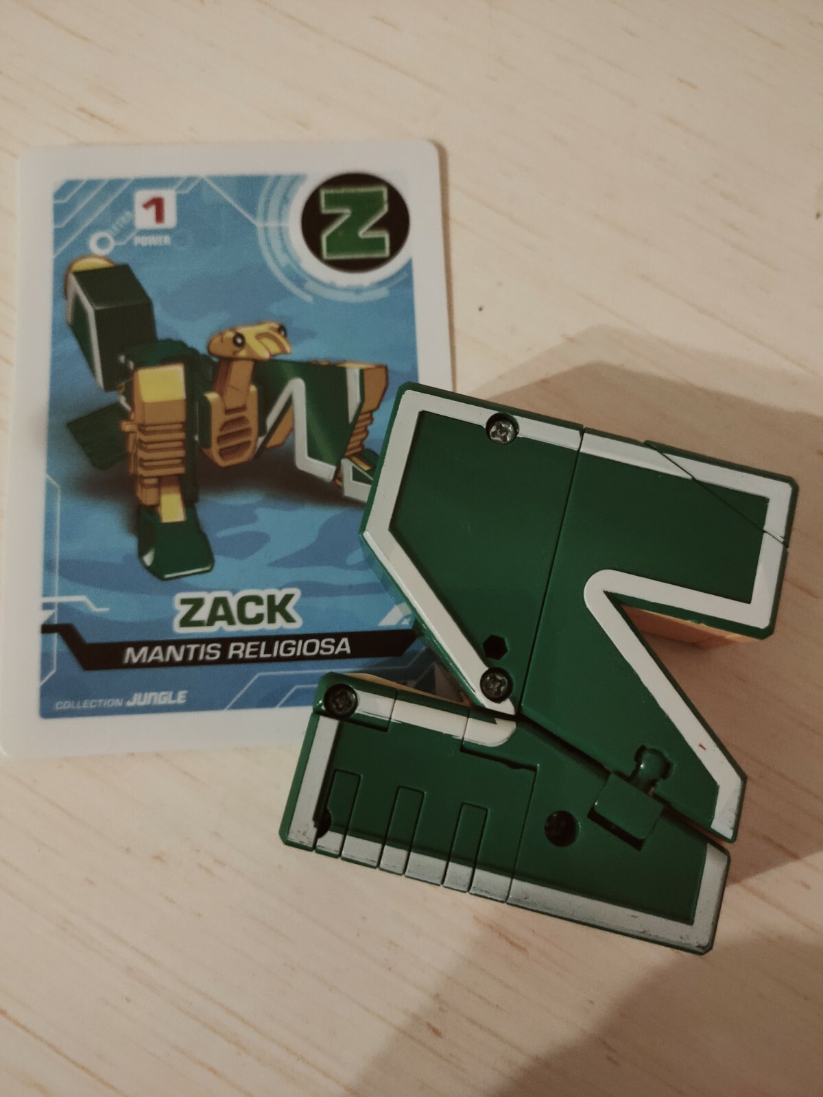LETRABOTS -  ROBOT A FORMA DI ANIMALE TAUROS LETTERA "Z"