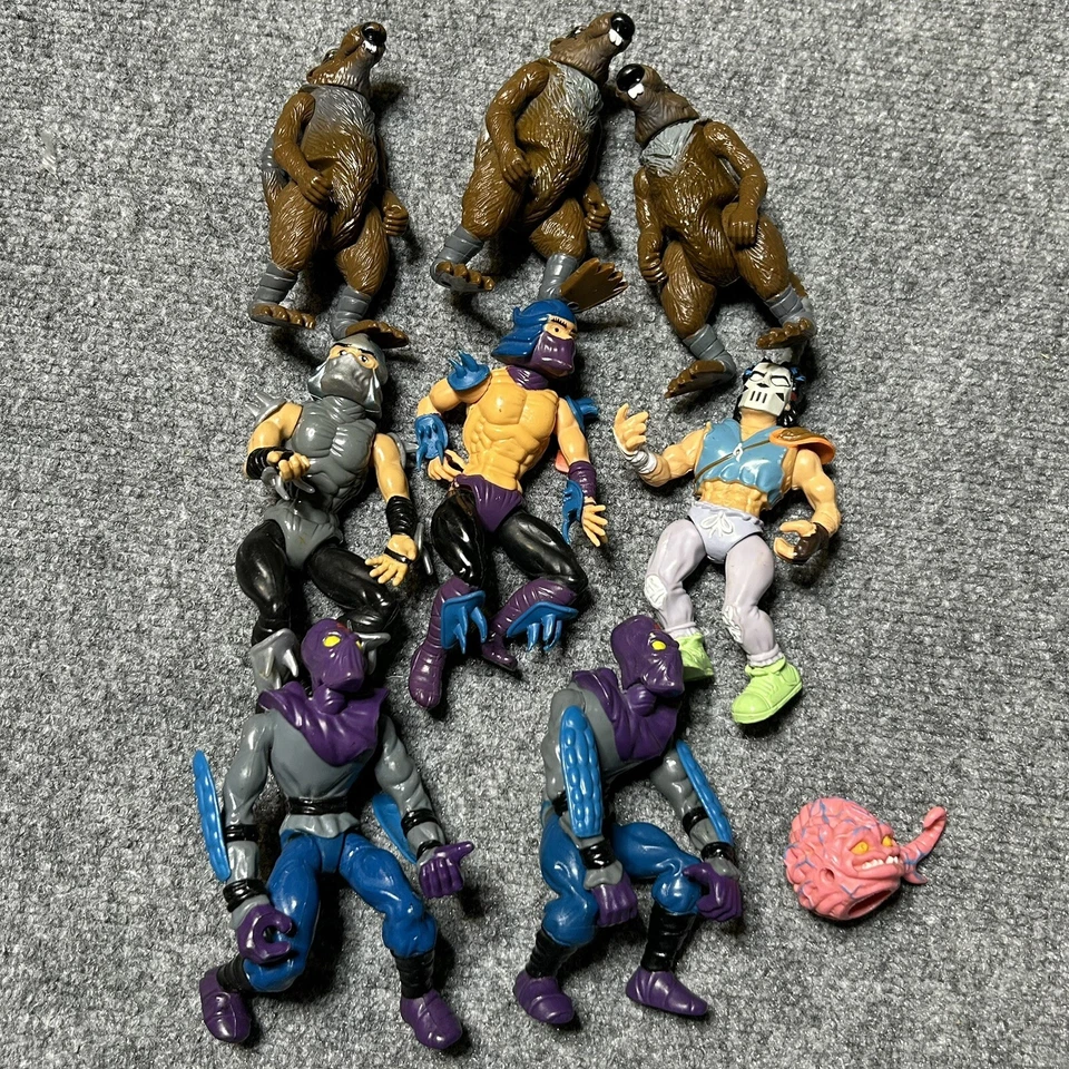 Teenage Mutant Ninja Turtles Lot 57 Figures Misc TMNT Accessories Vintage Toys - Image 3 of 4