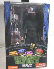 NECA Teenage Mutant Ninja Turtles Foot Soldier Action Figure w  Bladed Weapons