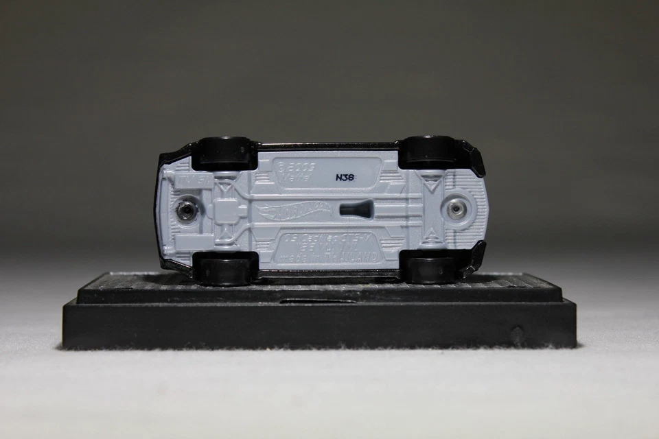 Hot Wheels Metallic Black '09 CADILLAC CTS-V - Loose Mint Condition Nice! - Image 3 of 4