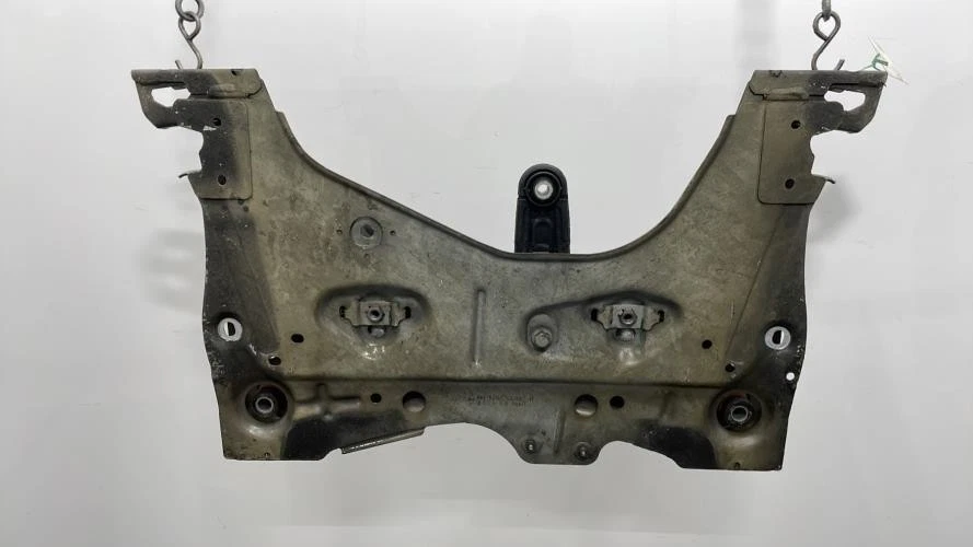 Berceau avant RENAULT CLIO 3 PHASE 2 BREAK 8200766085 - Photo 4/4