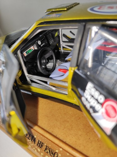 LANCIA DELTA EVO 2 RALLY 1/18 - Bild 14 von 15