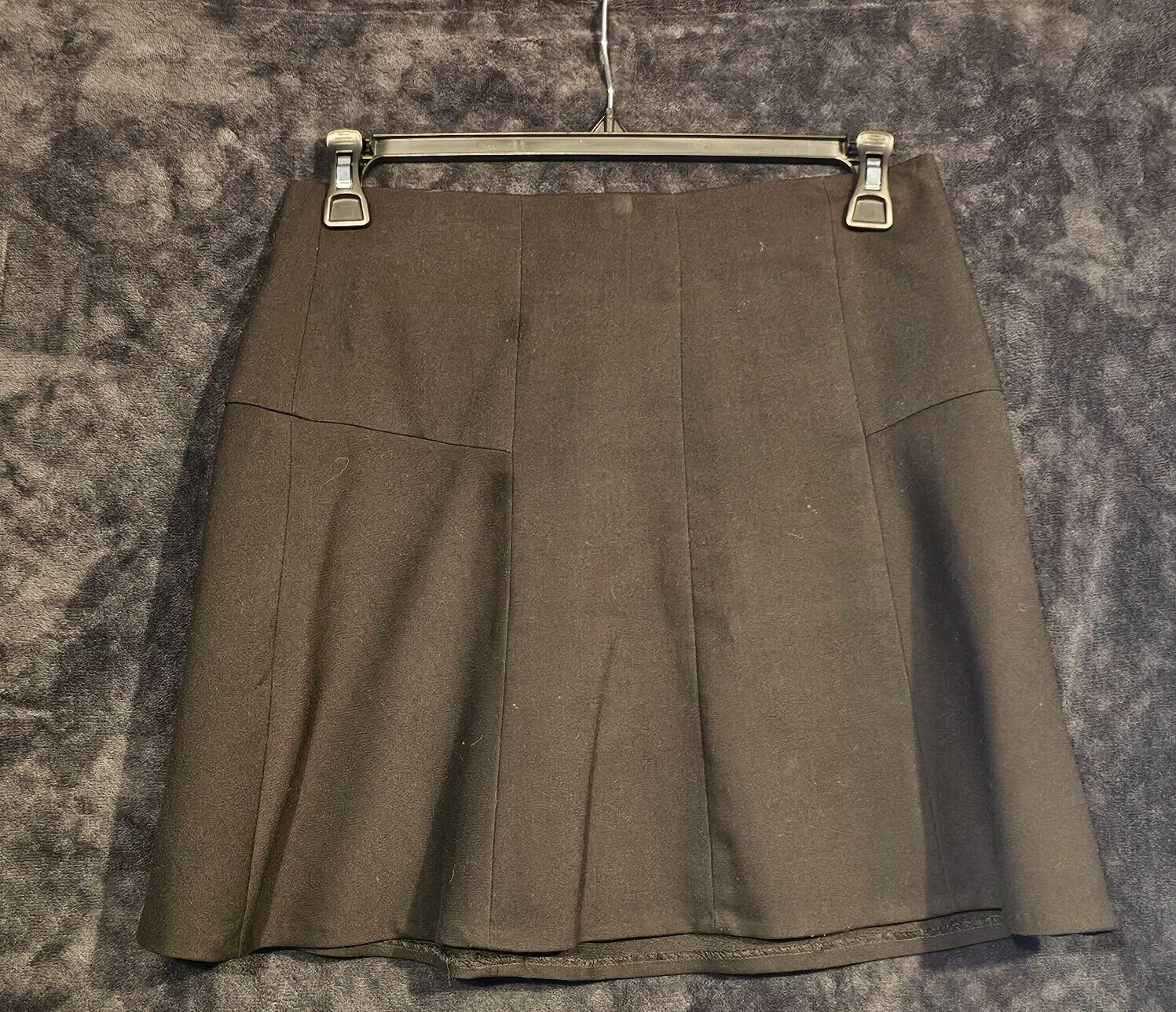 Ann Taylor Loft Black Twill Mini Skirt Size 8 Straight Cut with Back Zipper Tennis Style