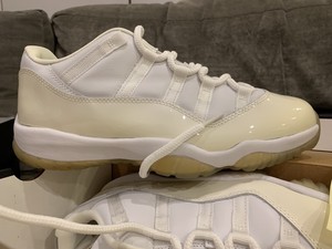 jordan 11 light zen grey