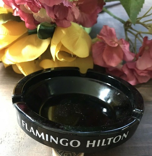 RARE VINTAGE LAS VEGAS FLAMINGO HILTON HOTEL BLACK GLASS ASHTRAY CASINO SOUVENIR - Picture 3 of 5