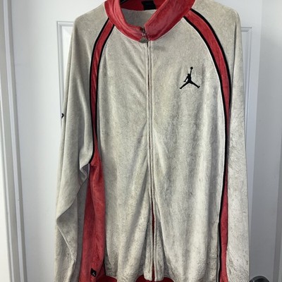 Men s Air Jordan Sweatsuit Men's Size 3XL Grey W Black & Red Trim Embroidered