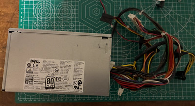 Dell Netzteil, 460 W, Modell D460EGM-00, REV: 01, PN DPS-460-DB-18 A, 00FFD6