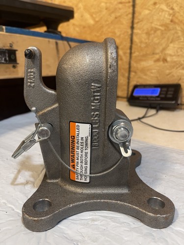 Buyers Products Cast Trailer Coupler - Flat Plate Mount -Auto Latch - 2-5/16" I5 - Bild 2 von 6