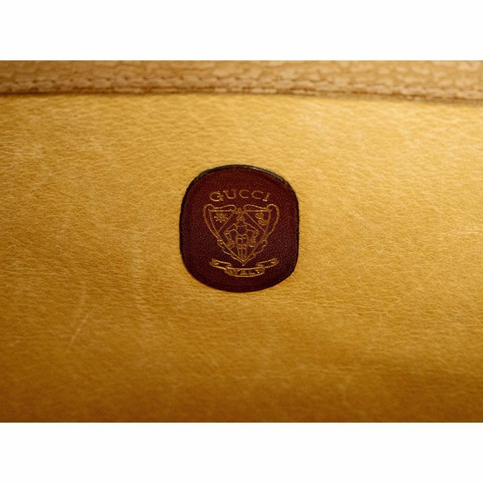 Gucci Old Business Bag Briefcase Beige Men'S Suede Leather Crest