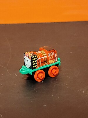 Mattel Thomas & Friends 2'' Mini Train ~ Chinese Festival Yong Bao L16D FMJ51