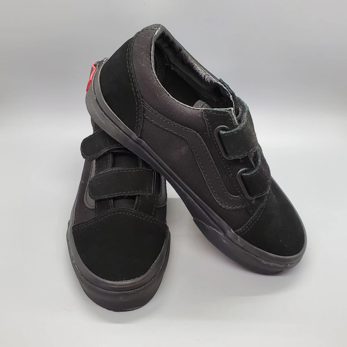 Black vans top tan bottom