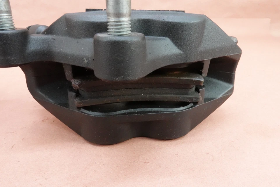 Pinza de freno delantera derecha izquierda bmw f800st f800 2006-2012 Foto 2 de 4