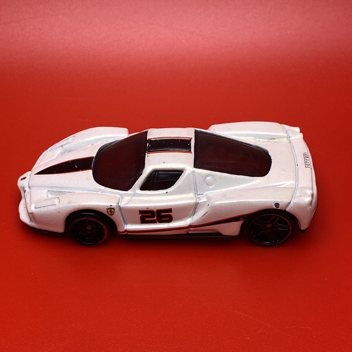 ★入手困難 Ferrari Racer Enzo Ferrari Hot Wheels White Enzo Ferrari 2009 Ferrari 5 Pack exclusive