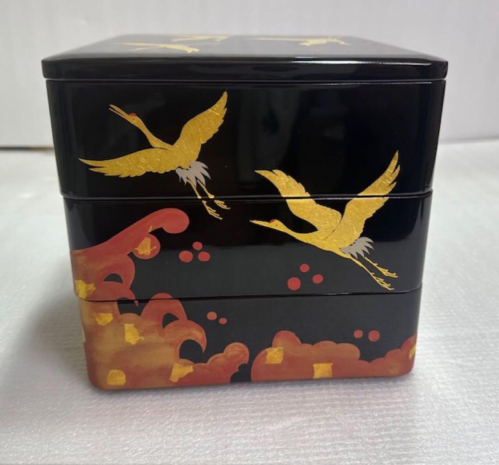 Jubako Bento Box Japanese 1 Echizen lacquer wooden three tiers black background