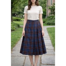 Vintage ILGWU Union Made Wool Skirt Womens Waist Size 30 Plaid Pleated Academia