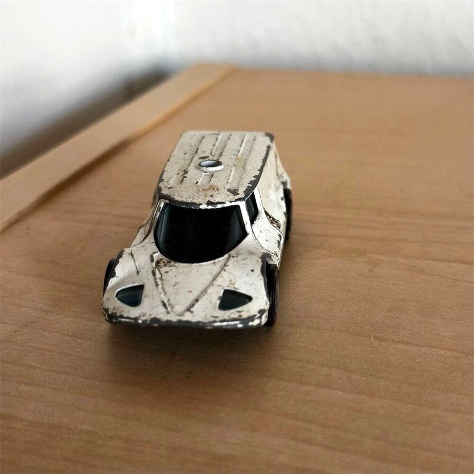 Vintage 70s Corgi Juniors Healer Wheeler Die Cast Ambulance Car White - Image 2 of 4