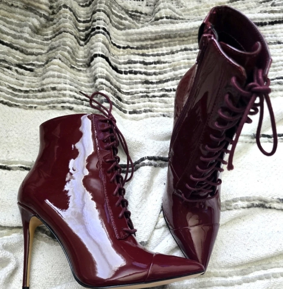 Elegantes botas de aguja con cordones borgoña Aldo Foto 3 de 4