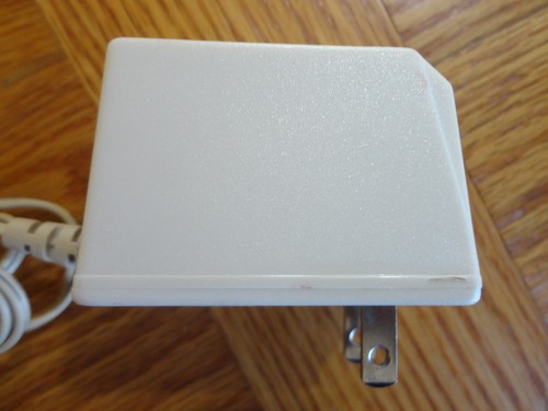 Adaptador de CA 9V 350mA RadioShack AD-320 Fuente de alimentación Cargador de pared Entrada 80mA - Imagen 7 de 7
