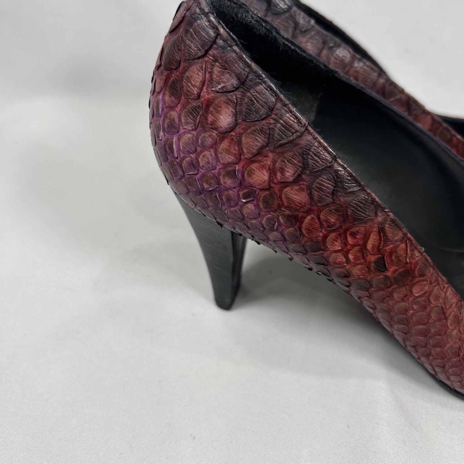 Stuart Weitzman Purple Pink Python Embossed Snake… - image 14